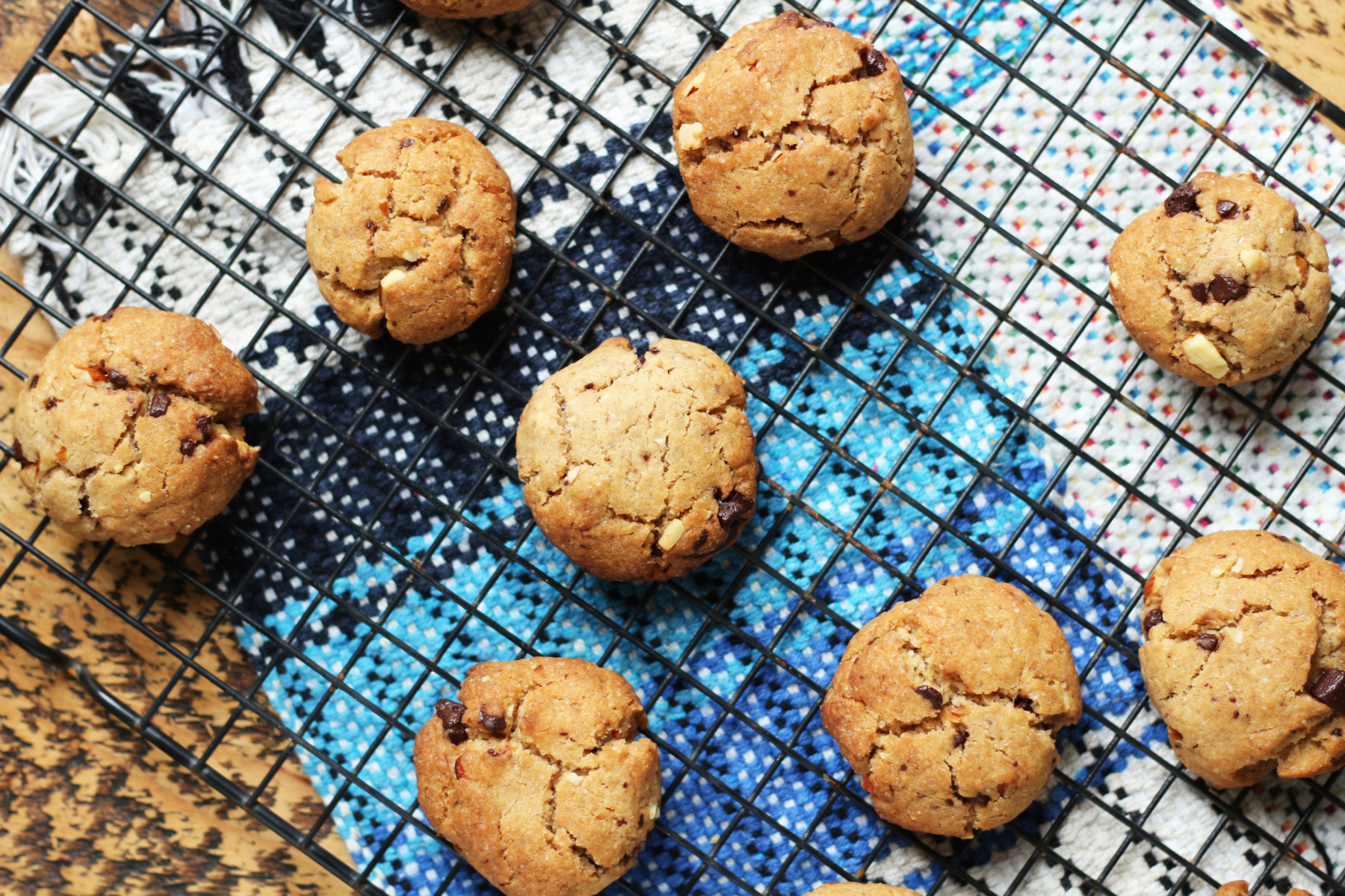 Almond and chocolate cookies - Zaytoun